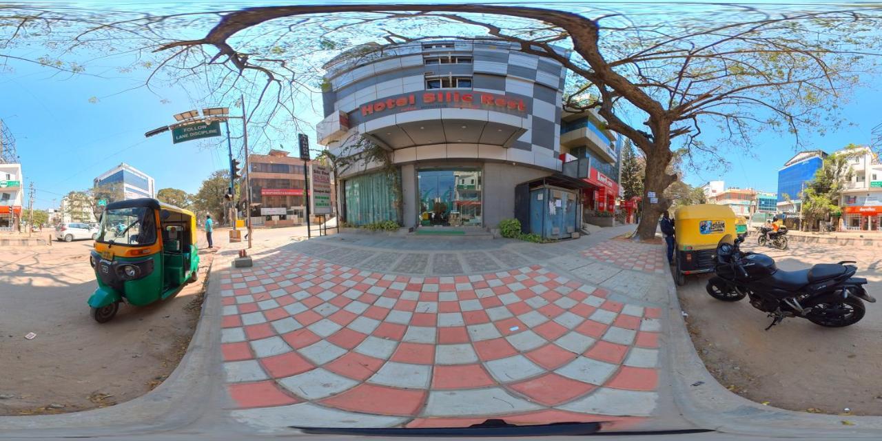 Hotel Silicrest Bangalore Exteriör bild