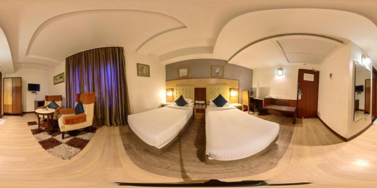 Hotel Silicrest Bangalore Exteriör bild