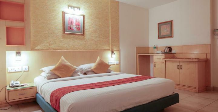Hotel Silicrest Bangalore Exteriör bild